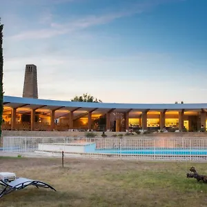 Hotel Les Cabanettes, Arlés